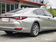 Lexus ES 200 Excellence Edition - фото 7