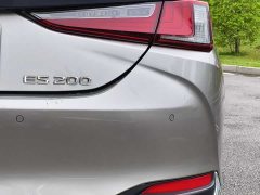 Lexus ES 200 Excellence Edition - фото 9
