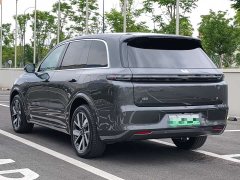 Li Auto Ideal L8 Air - фото 18