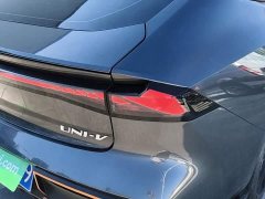 Changan UNI-V 1.5T Edition - фото 8