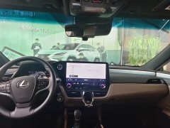 Lexus ES 300h Edition - фото 4