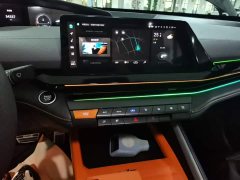 Changan UNI-V 1.5T Premium Version - фото 13