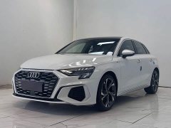 Audi A3 Sportback 35 TFSI Luxury Version - фото 1