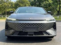 Changan UNI-V 1.5T Deluxe Version - фото 2