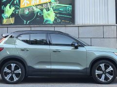 Volvo XC40 Long Range Edition - фото 3