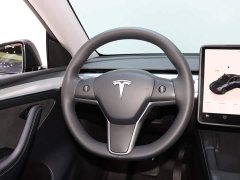Tesla Model Y Edition - фото 13