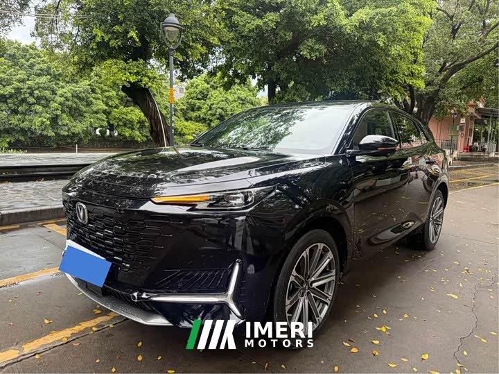Changan UNI-K 2.0T Premium Version - автомобиль из Китая