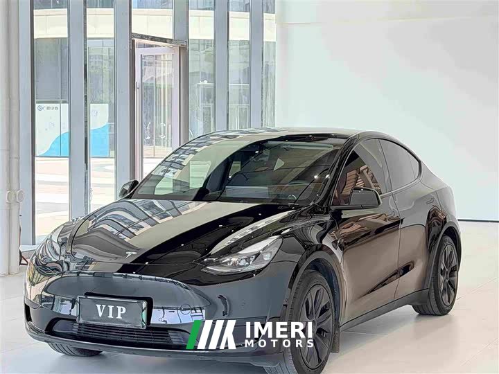 Tesla Model Y Edition - автомобиль из Китая