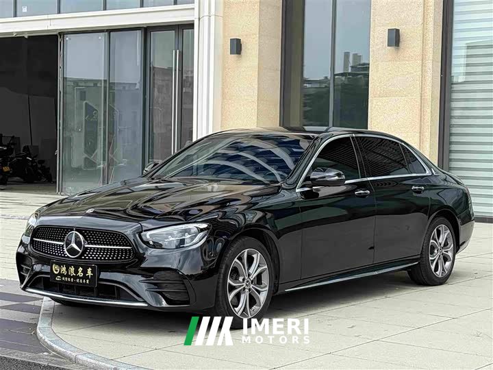 Mercedes-Benz E 300 L Luxury Version