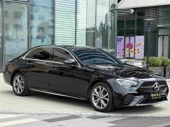 Mercedes-Benz E 300 L Luxury Version - фото 3
