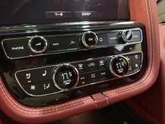 Mercedes-Benz 4.0T V8 - фото 9