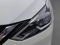 Nissan 1.6XL CVTLuxury Edition - фото 7