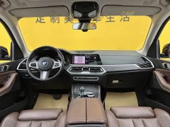 BMW X5 xDrive30i M - фото 14