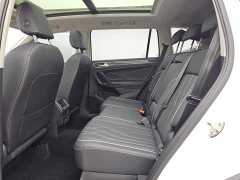 Volkswagen L 330TSI 2WDR-Line Edition - фото 13