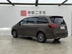Buick GL8 Version - фото 2