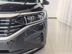 Volkswagen Passat 380TSI Elite Edition - фото 4