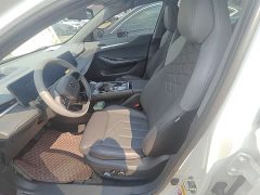 PLUS 1.5T DCTLuxury Version - фото 3