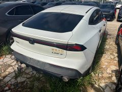 Changan UNI-V 1.5T Premium Version - фото 7