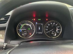 Mercedes-Benz 2.5L HVPremium Edition - фото 9