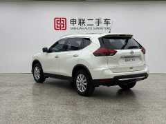 Mercedes-Benz 2.0L CVT 2WD XL PremiumDeluxe Edition - фото 2