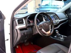 Toyota Highlander 2.0T four-wheel drive luxury version 7 seats - фото 5