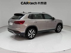 Audi 330TSI 2WDLuxury Edition - фото 11
