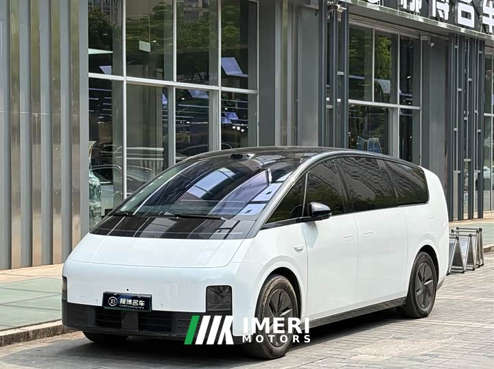 Li Auto MEGA Home Edition - автомобиль из Китая