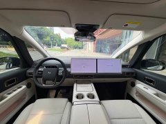 Li Auto MEGA Home Edition - фото 10