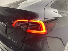 Tesla Model Y Edition - фото 10