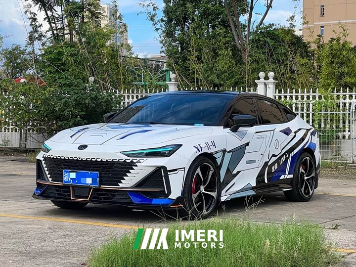 Changan UNI-V 1.5T Edition - автомобиль из Китая