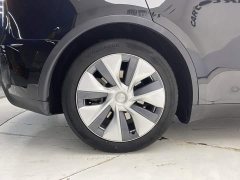 Tesla Model Y Edition - фото 11