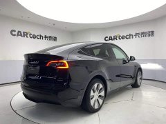 Tesla Model Y Edition - фото 5