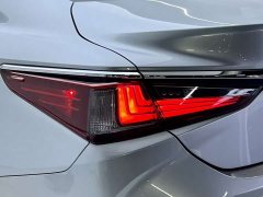 Lexus ES 2020 260 Exclusive Edition - фото 15