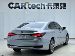 Lexus ES 2020 260 Exclusive Edition - фото 18