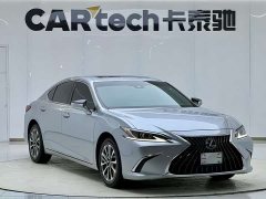 Lexus ES 2020 260 Exclusive Edition - фото 3