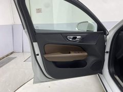 Volvo S60 B4 Luxury Edition - фото 15