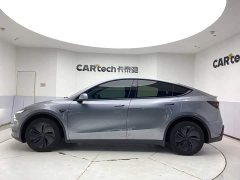 Tesla Model Y Edition - фото 8