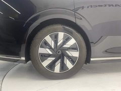 Volvo EM90 Ultra - фото 11