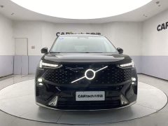 Volvo EM90 Ultra - фото 3
