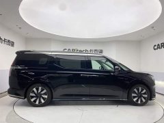 Volvo EM90 Ultra - фото 4