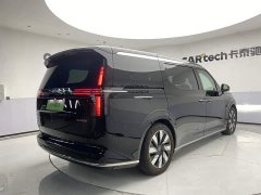Volvo EM90 Ultra - фото 5