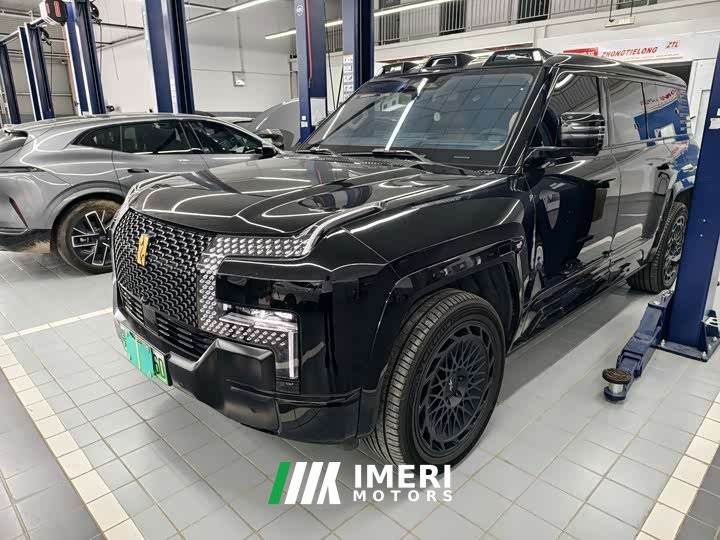 Yangwang U8 L Edition