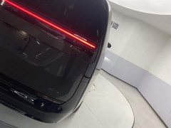 Li Auto MEGA Home Edition - фото 10