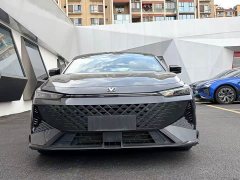 Changan UNI-V 1.5T Premium Version - фото 2