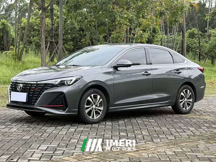 Changan 1.5T GDI Premium Version - автомобиль из Китая