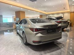 Lexus ES 200 Edition - фото 5