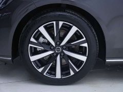 Volvo S90 B5 Luxury Edition - фото 12