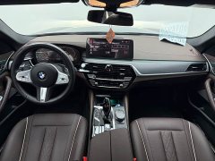 BMW 5 530Li Version M - фото 8
