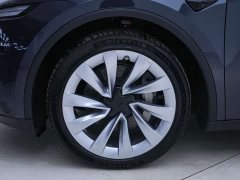 Tesla Model Y Long Range Edition - фото 10