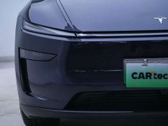 Tesla Model Y Long Range Edition - фото 9